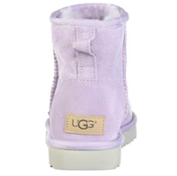 UGG Women's Classic Mini II Fashion Boot - Picture 3 of 7